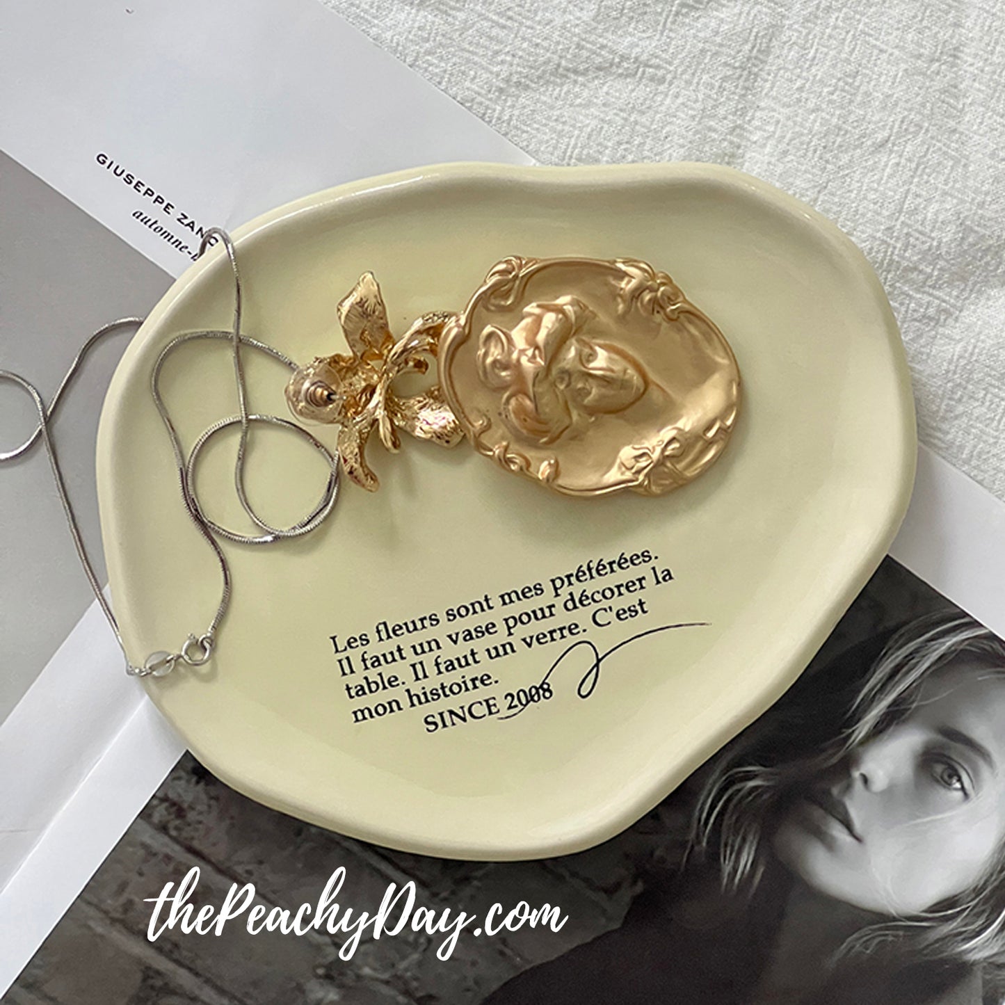 Ceramic Jewelry Tray, Decorative Trinket Dish for Rings Earrings Necklaces Bracelet Watch Keys Birthday Mother's Day Christmas Gift for Women