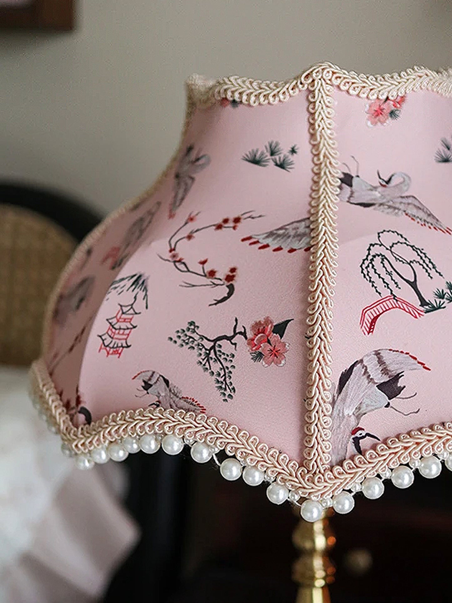 French Retro Pink Table Lamp