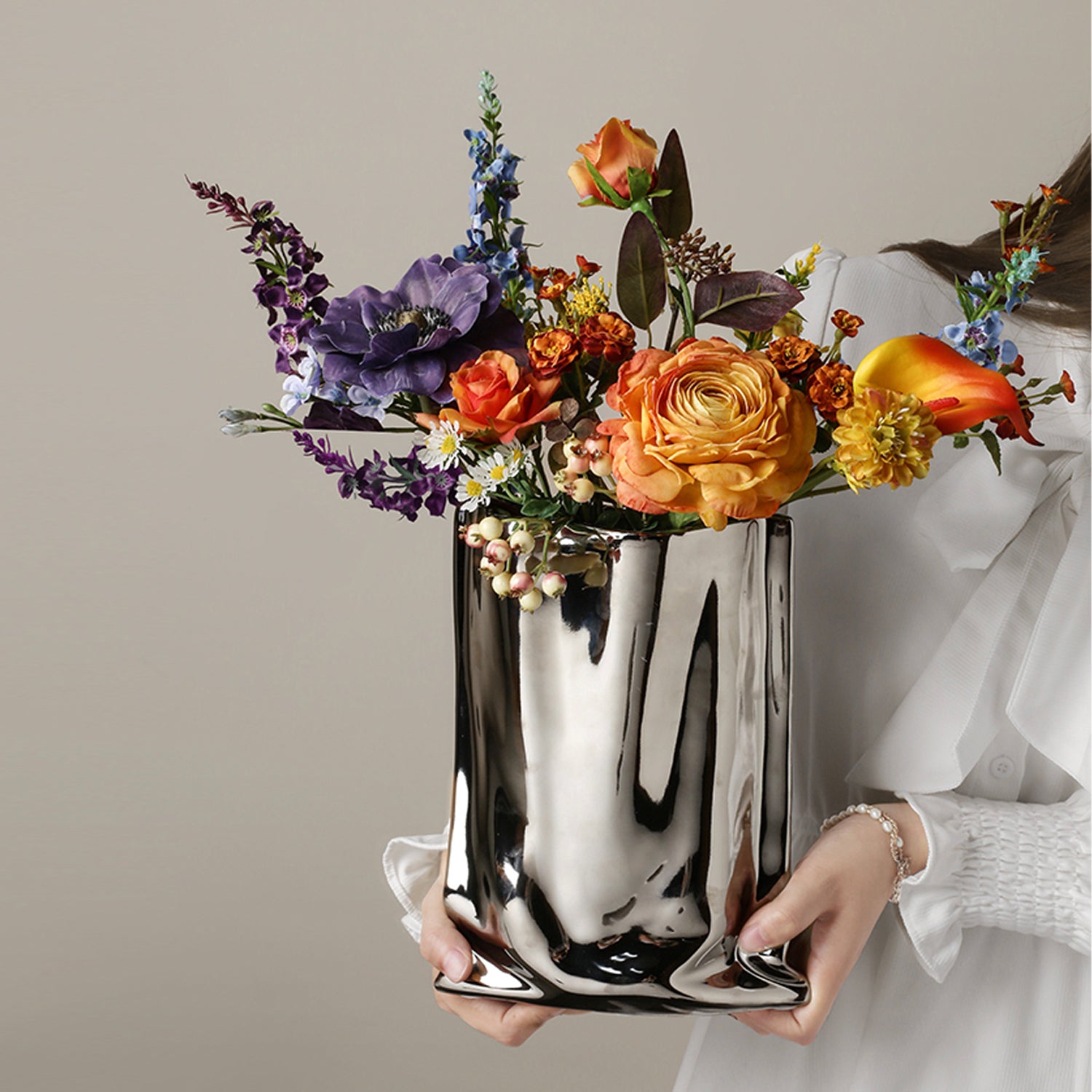 The Flower Vase – BAG&BONES