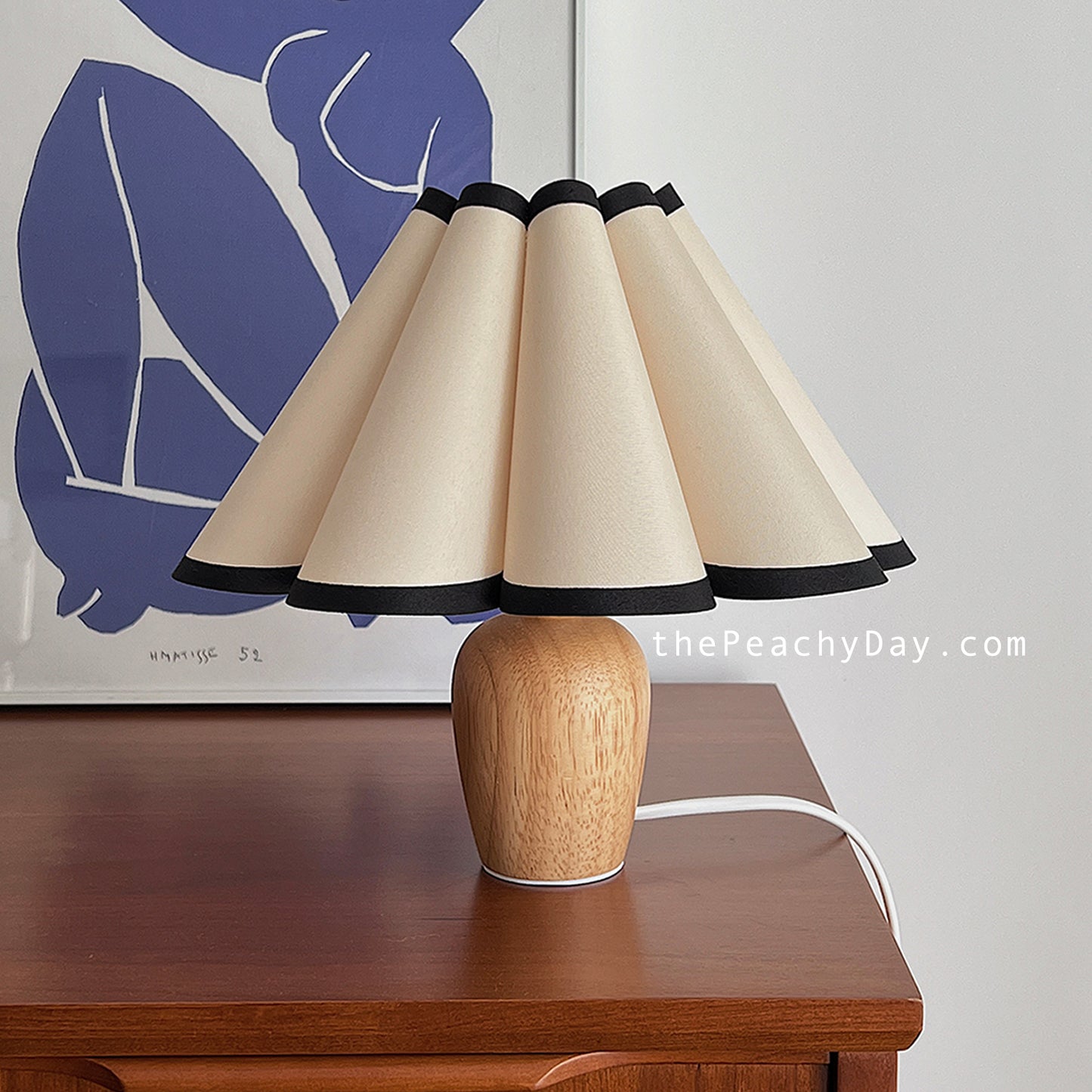 Korean Vintage Pleated Lamp