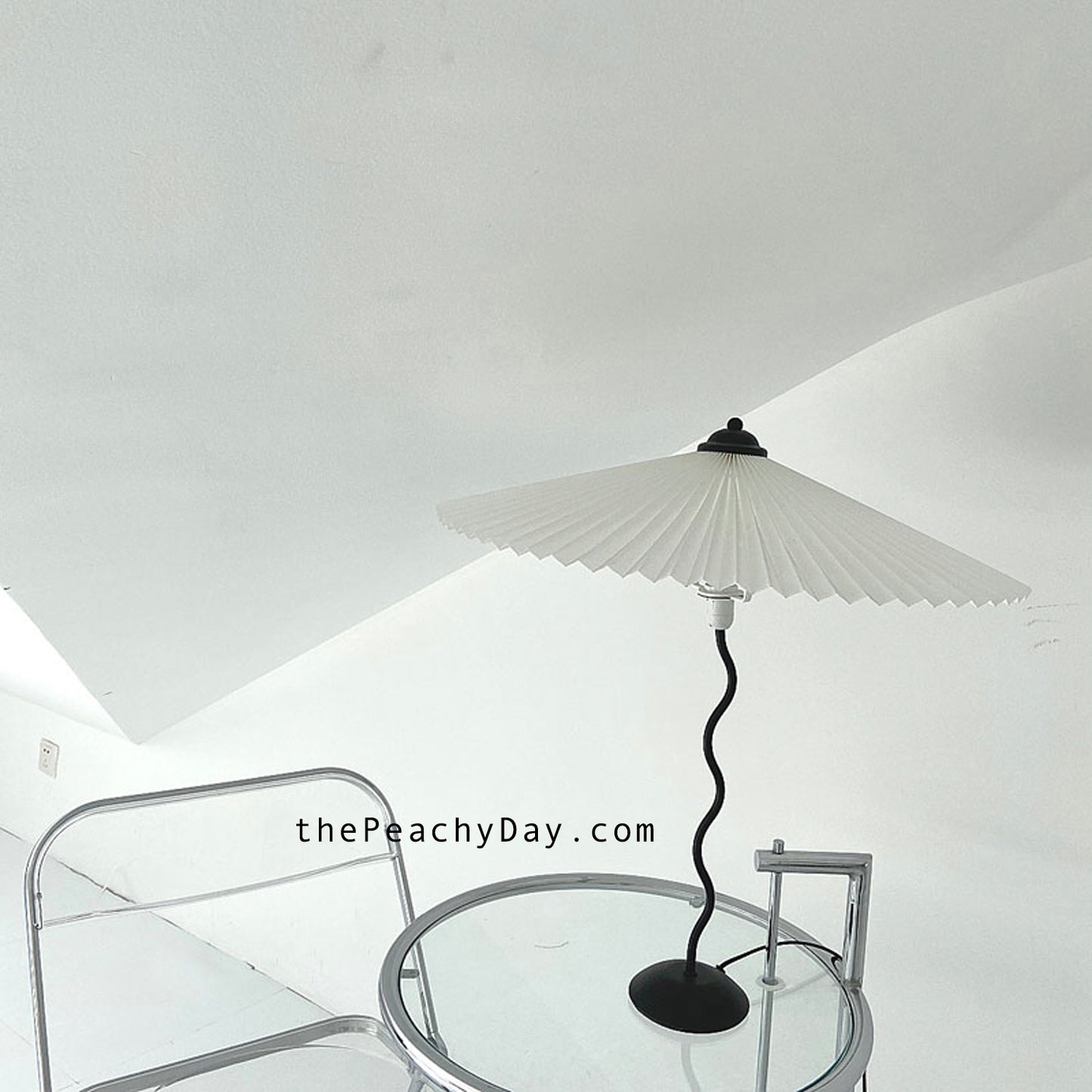 Pleated Table Lamp