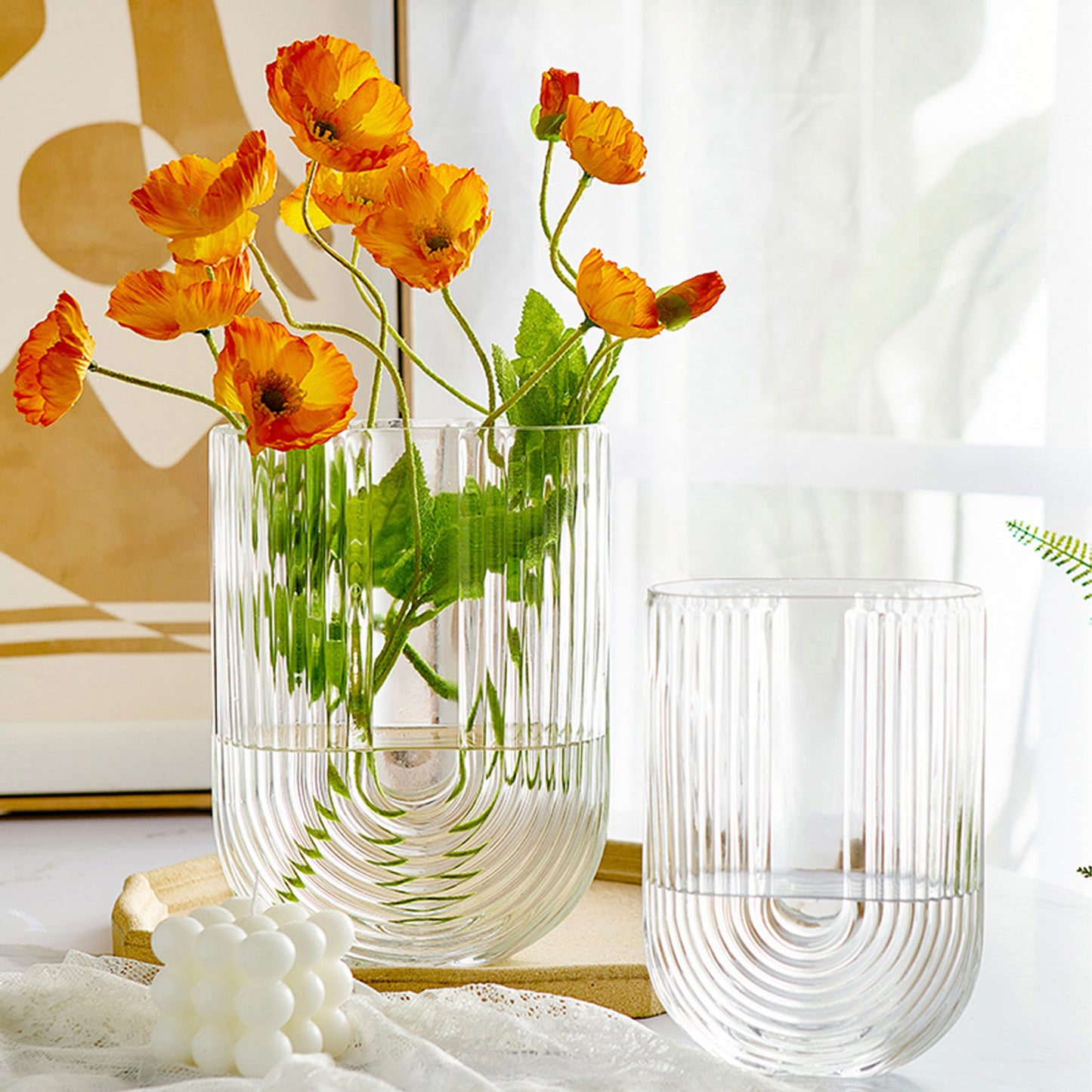 U-shaped Ribbed Flat Glass Vase