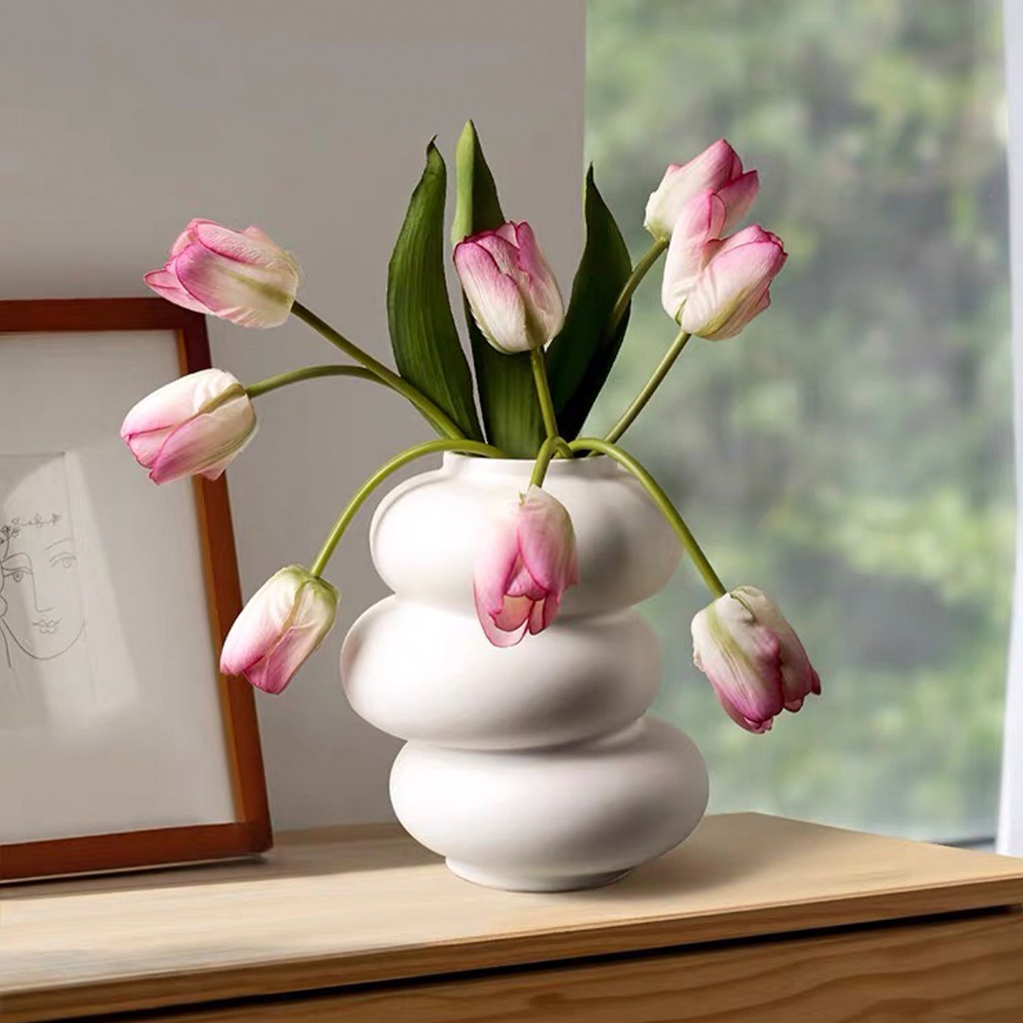 7.6" White Ceramic Flower Vase